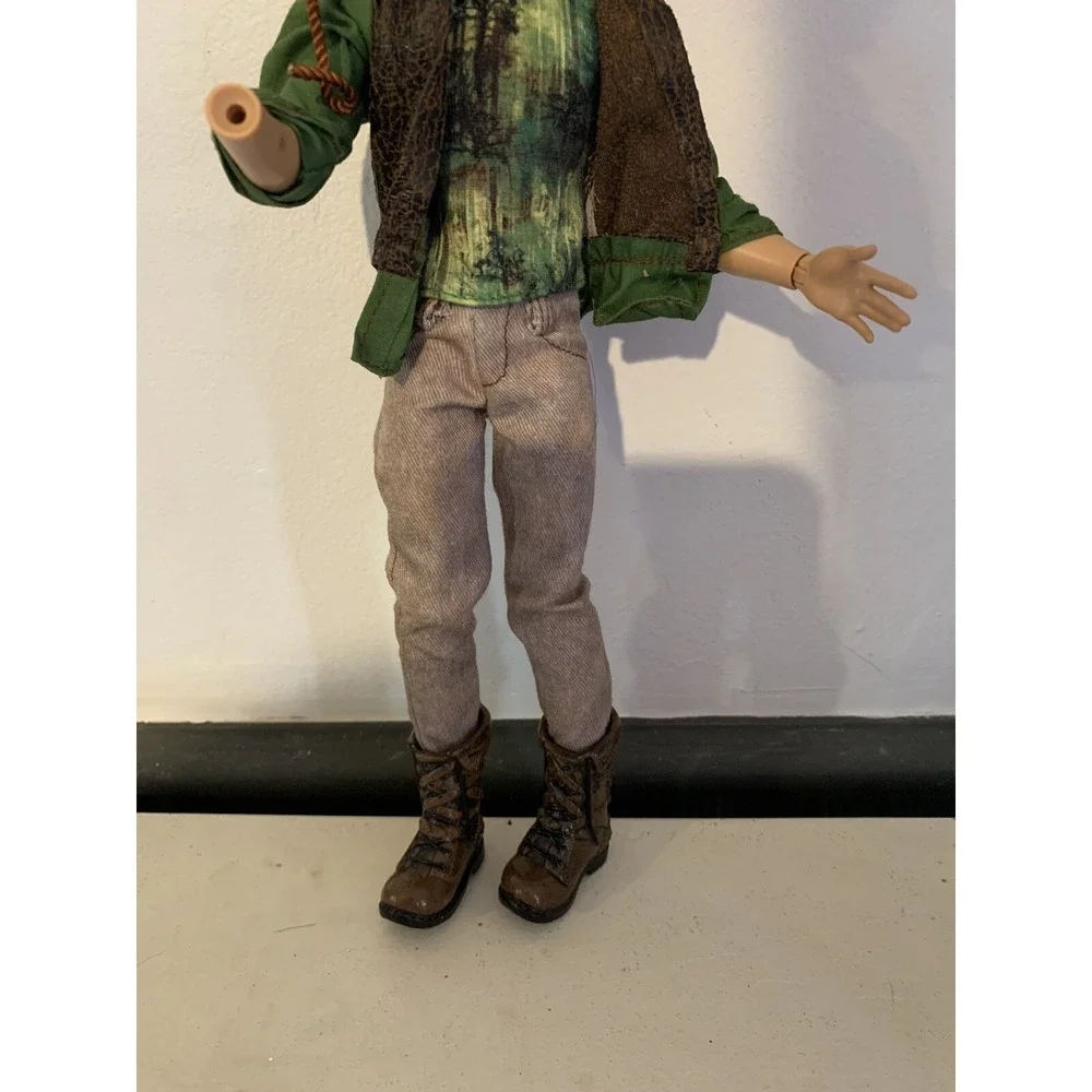 Ever After High Hunter Huntsman Doll First Chapter w Clothes & Boots 2012 2013